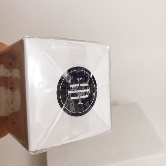 Lavie Labs Retinol Vitamin C Oulala Face and Neck Booster Serum 0.33fl oz 10mL - Picture 6 of 7